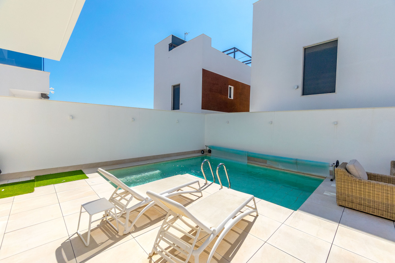 3 Bed, 3 Bath, HouseFor Sale, Torre De La Horadada, Alicante
