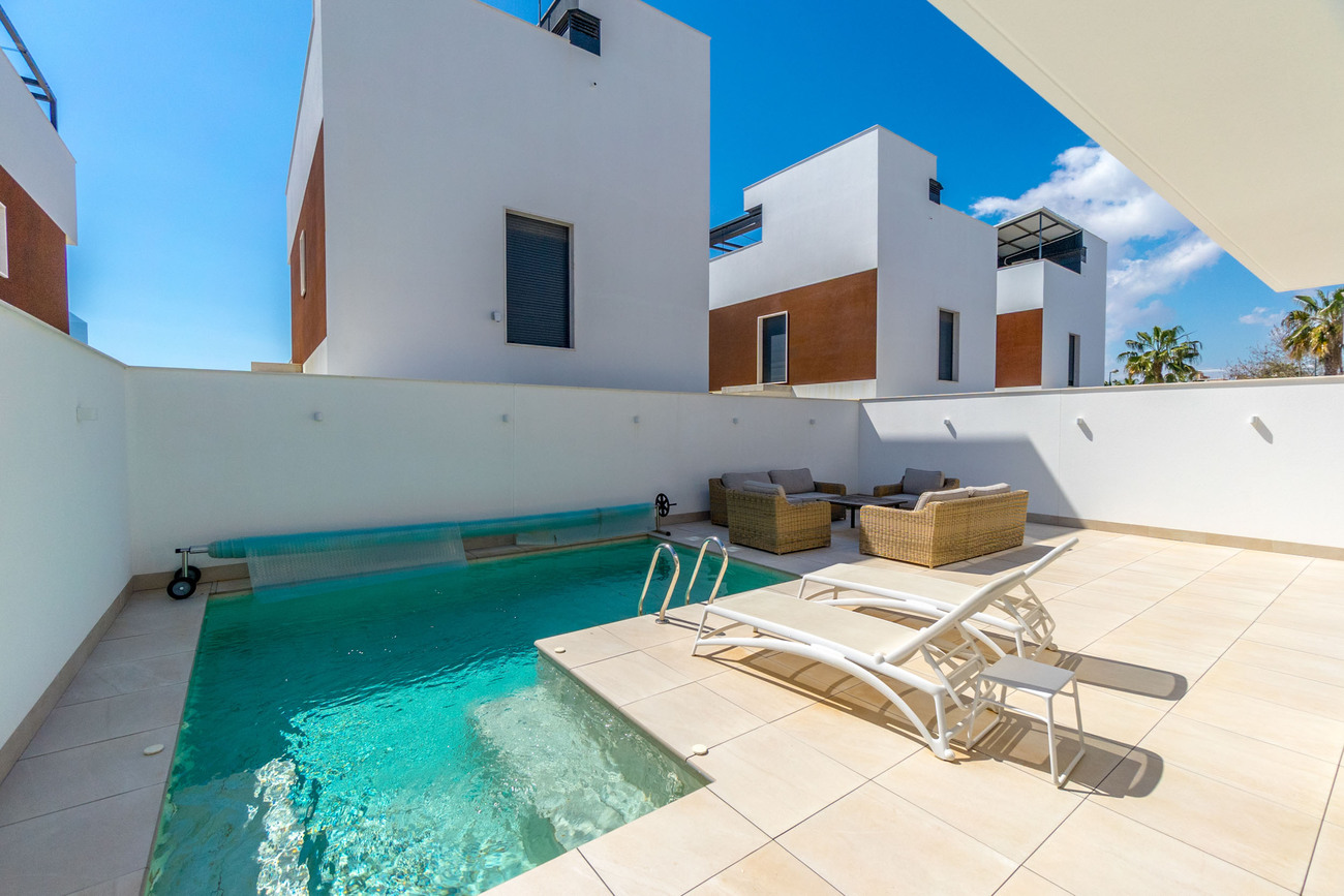 3 Bed, 3 Bath, HouseFor Sale, Torre De La Horadada, Alicante