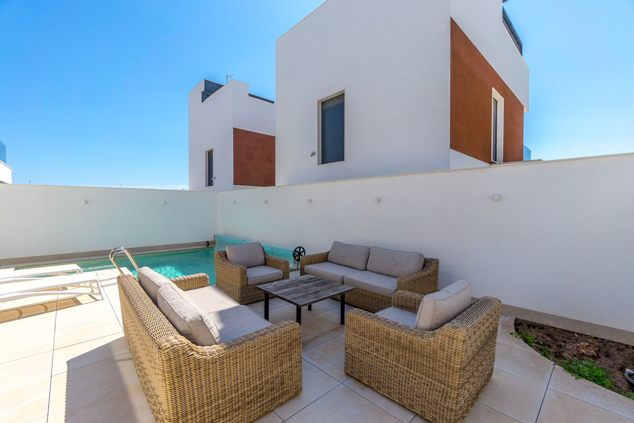 3 Bed, 3 Bath, HouseFor Sale, Torre De La Horadada, Alicante