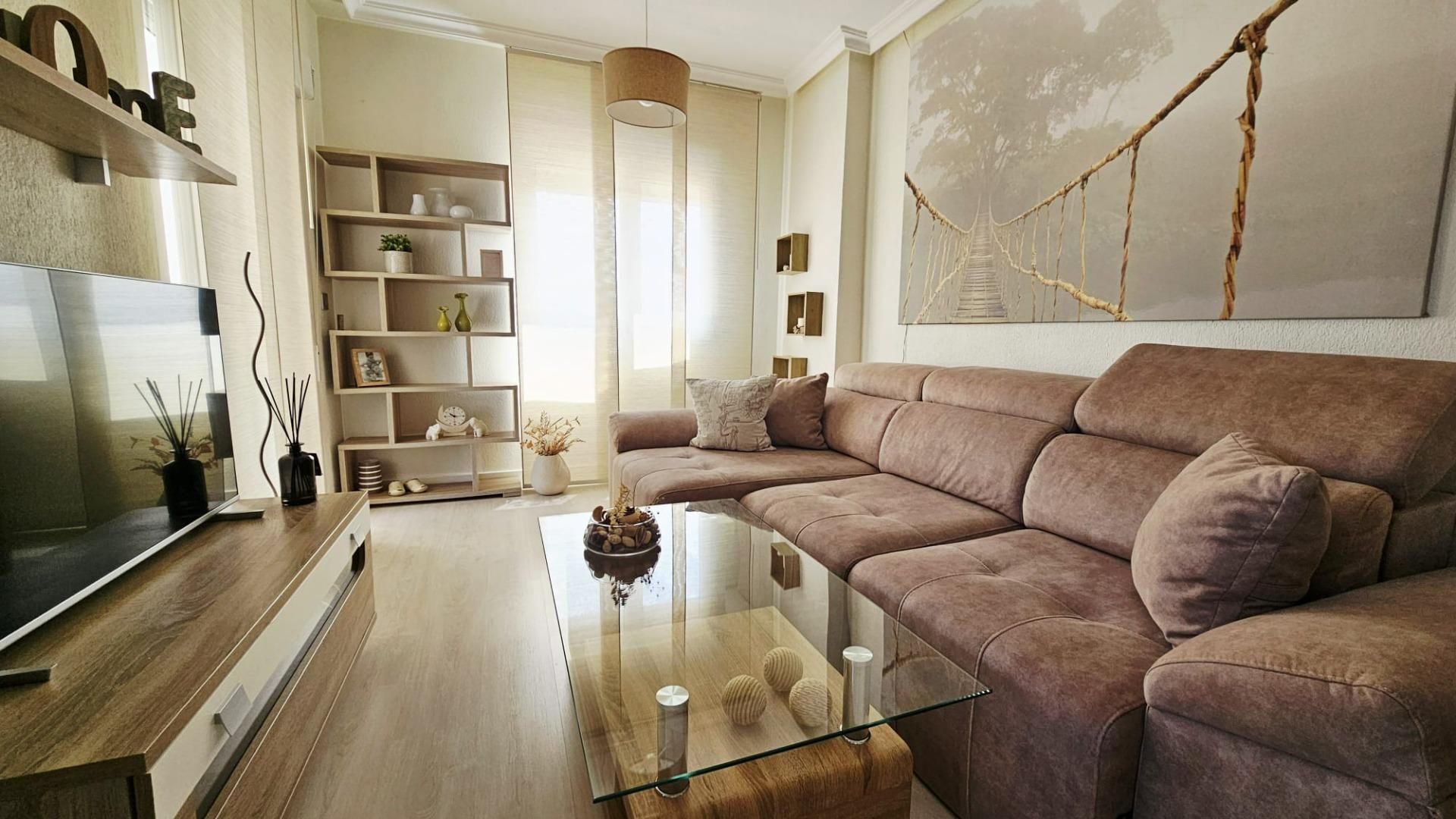 2 Bed, 1 Bath, ApartmentFor Sale, Torrevieja, Alicante