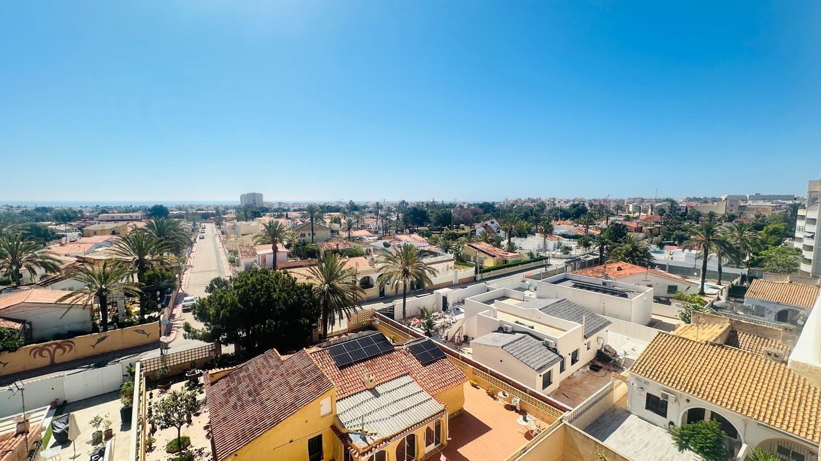 2 Bed, 1 Bath, ApartmentFor Sale, Torrevieja, Alicante