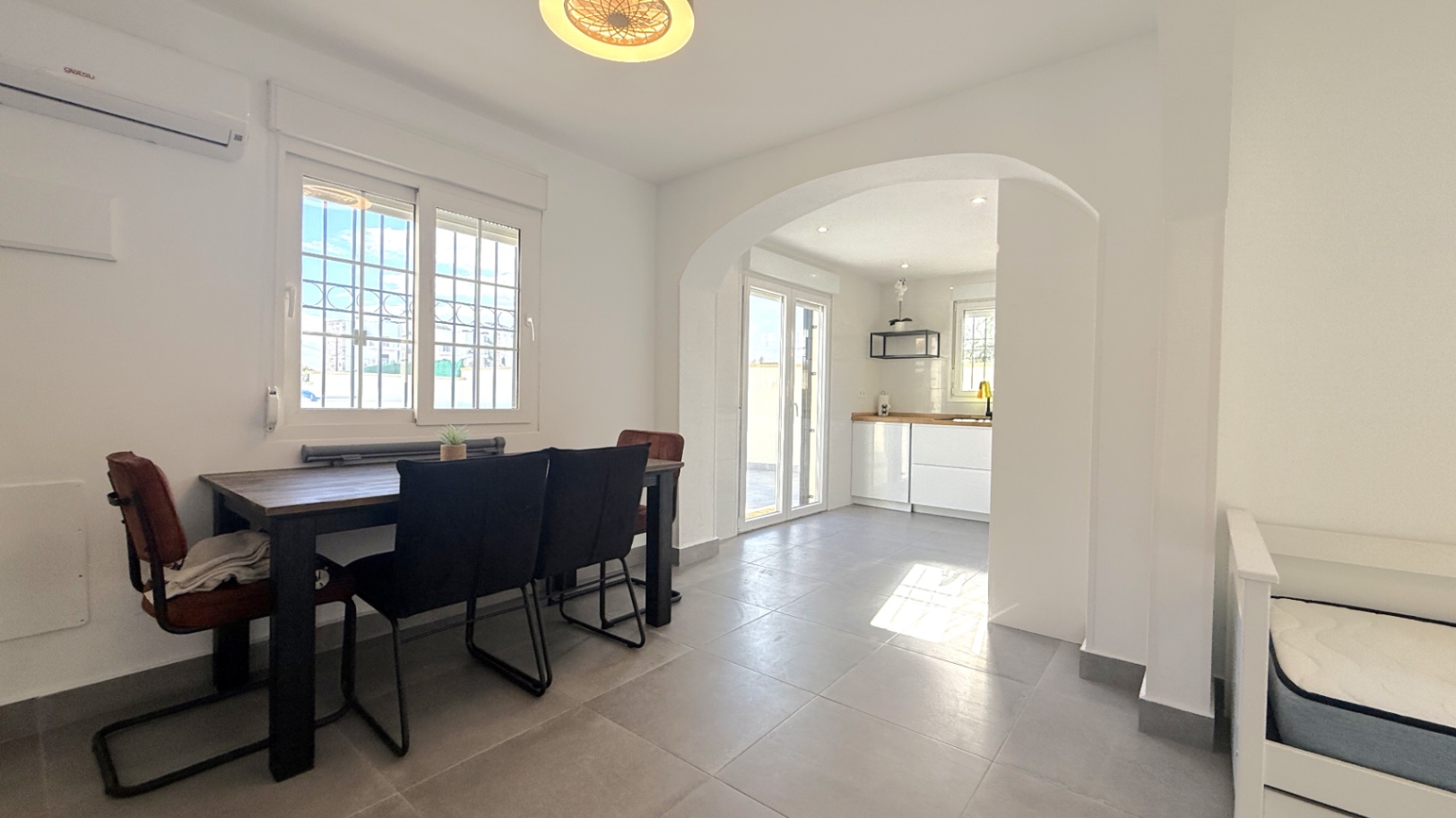 2 Bed, 2 Bath, HouseFor Sale, Orihuela, Alicante