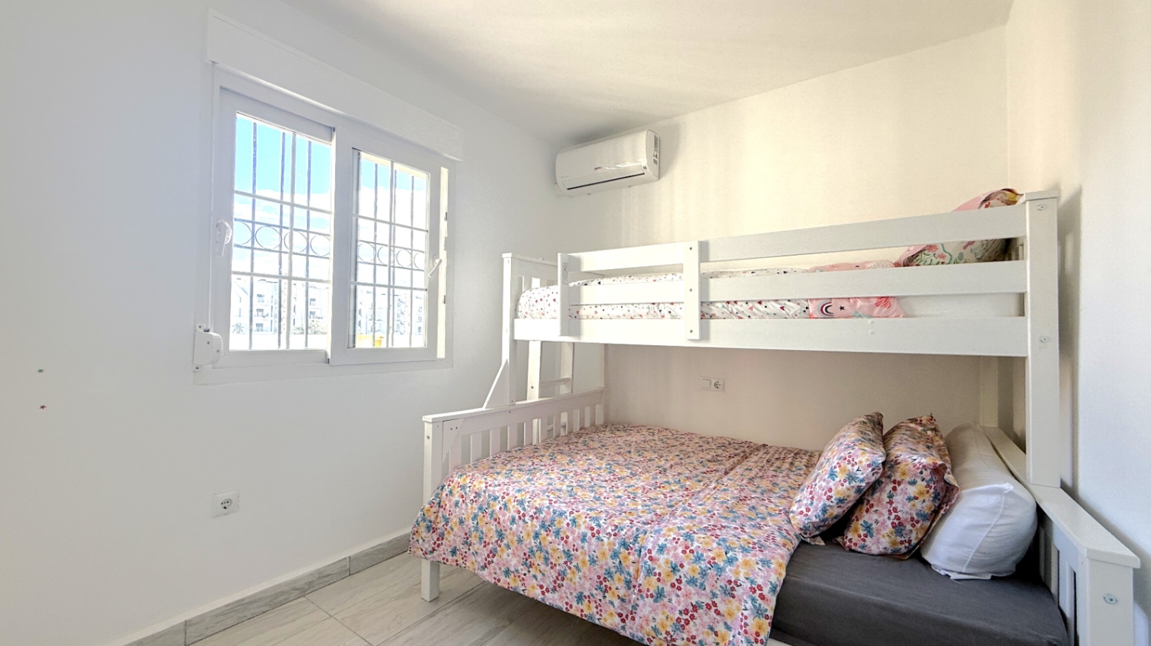 2 Bed, 2 Bath, HouseFor Sale, Orihuela, Alicante