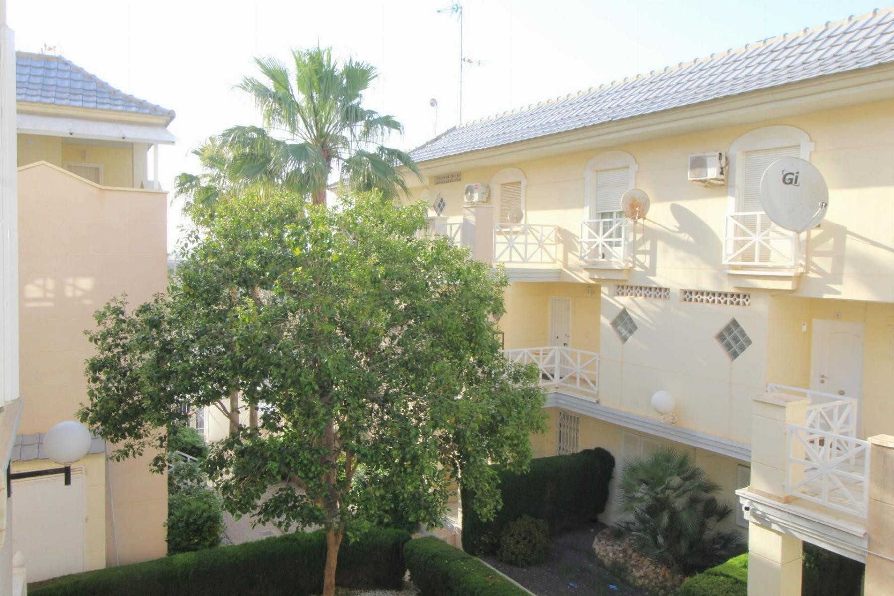 3 Bed, 2 Bath, ApartmentFor Sale, Torrevieja, Alicante