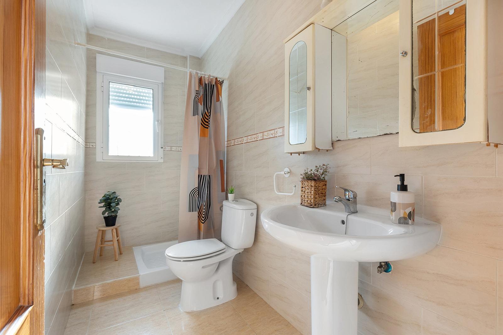 5 Bed, 3 Bath, HouseFor Sale, Rojales, Alicante