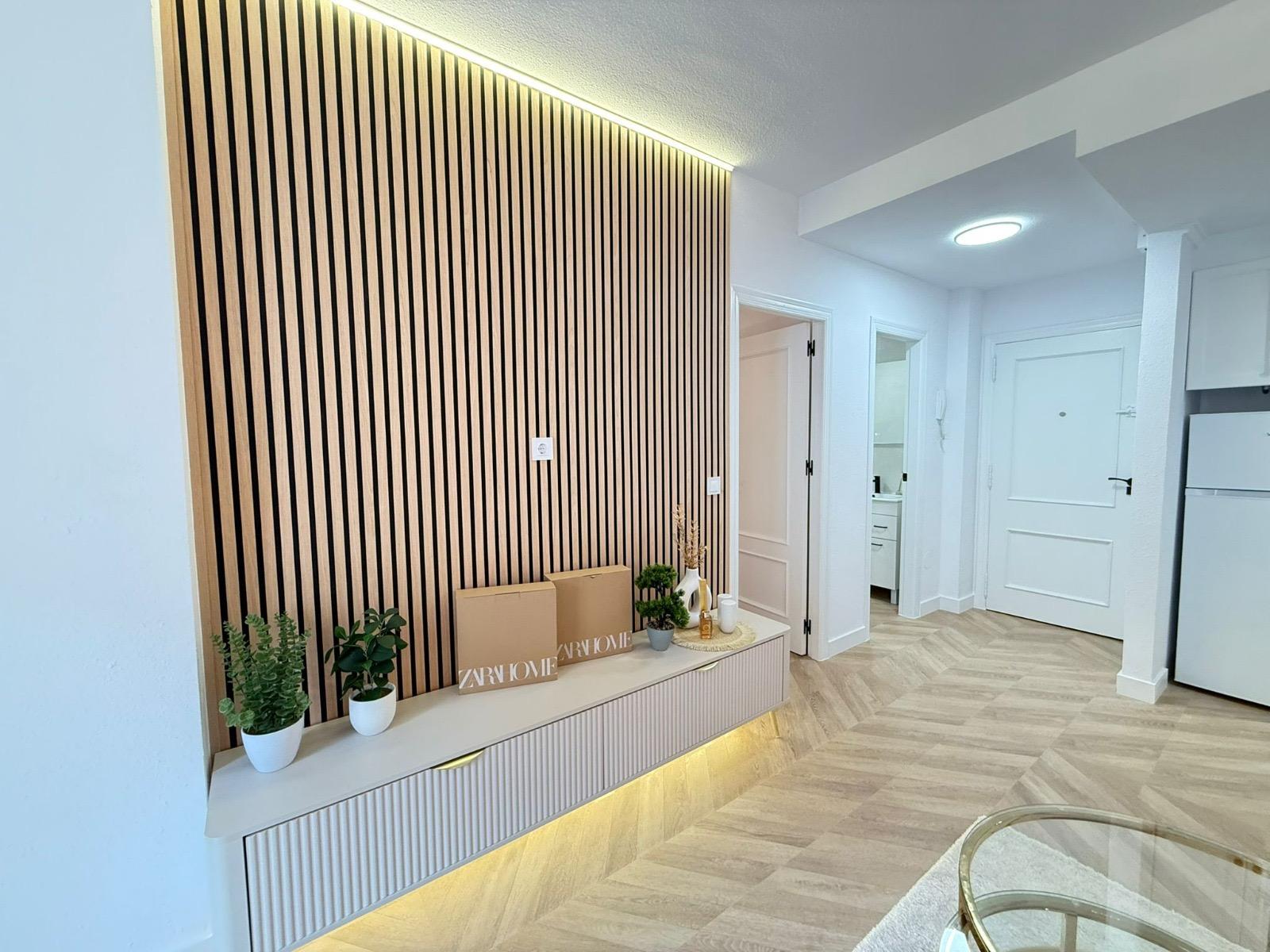 2 Bed, 1 Bath, ApartmentFor Sale, Torrevieja, Alicante