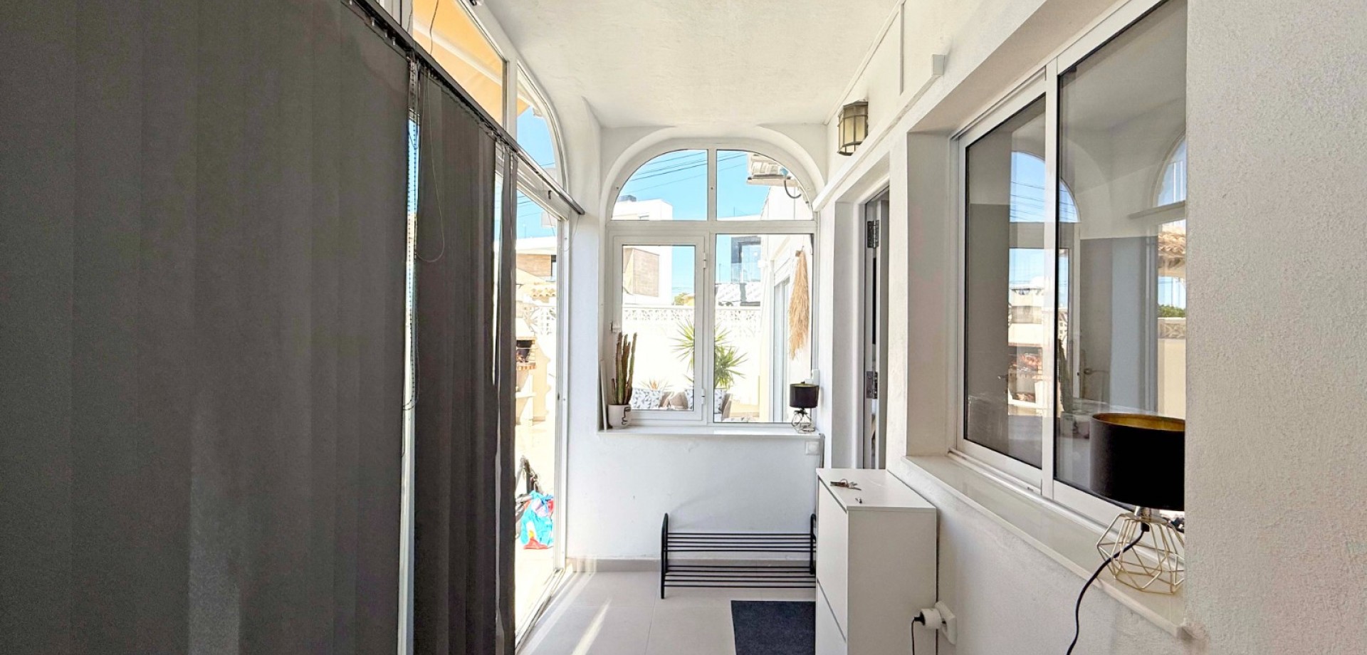 2 Bed, 1 Bath, HouseFor Sale, Torrevieja, Alicante