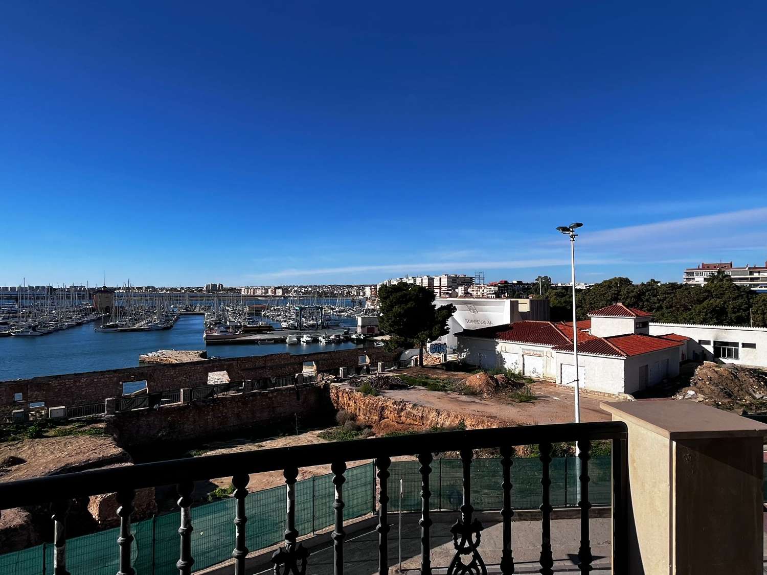 3 Bed, 2 Bath, ApartmentFor Sale, Torrevieja, Alicante