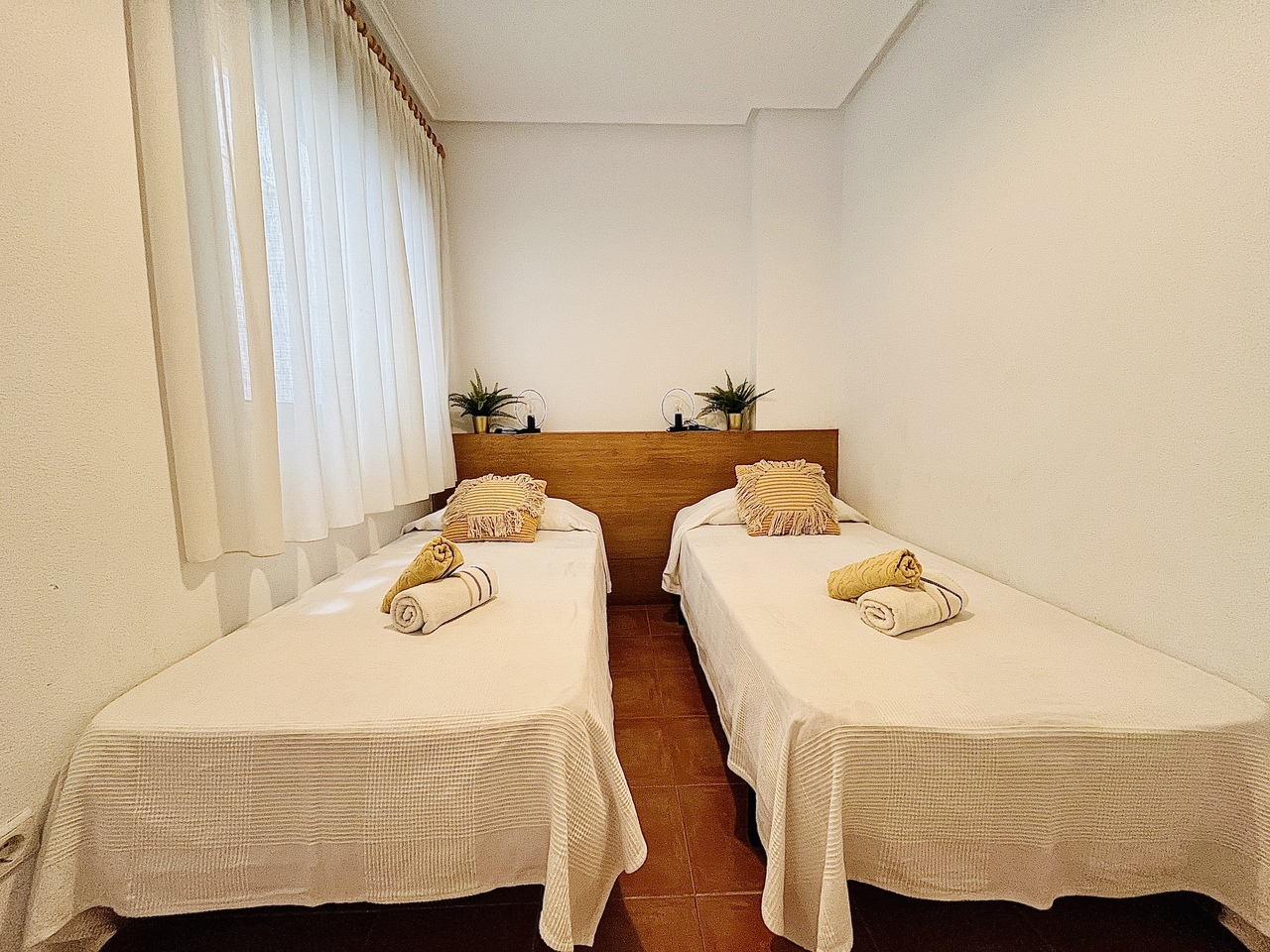 3 Bed, 2 Bath, ApartmentFor Sale, Guardamar Del Segura, Alicante