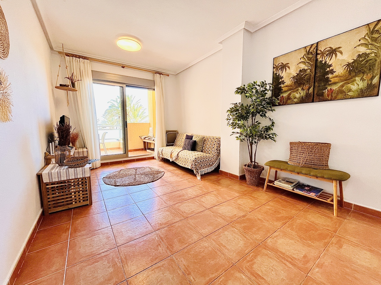3 Bed, 2 Bath, ApartmentFor Sale, Guardamar Del Segura, Alicante