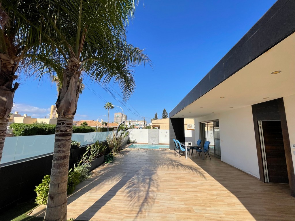 6 Bed, 2 Bath, HouseFor Sale, Mar De Cristal, Murcia