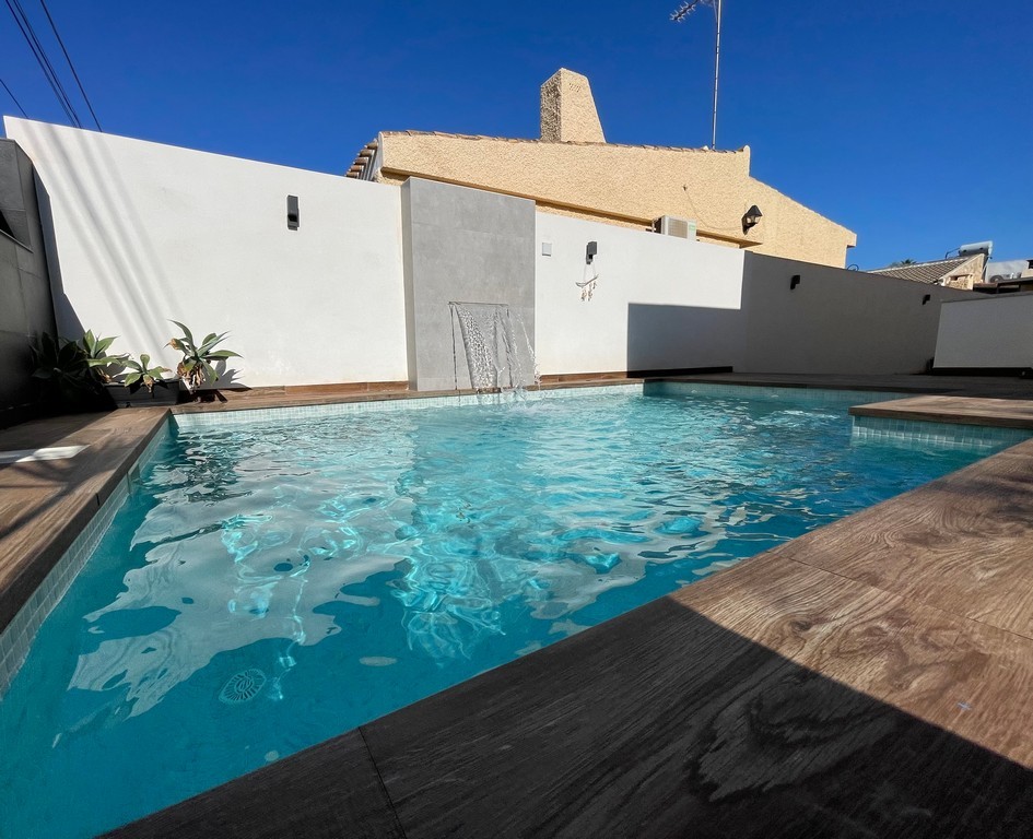 6 Bed, 2 Bath, HouseFor Sale, Mar De Cristal, Murcia