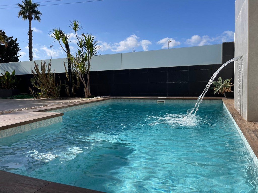 6 Bed, 2 Bath, HouseFor Sale, Mar De Cristal, Murcia