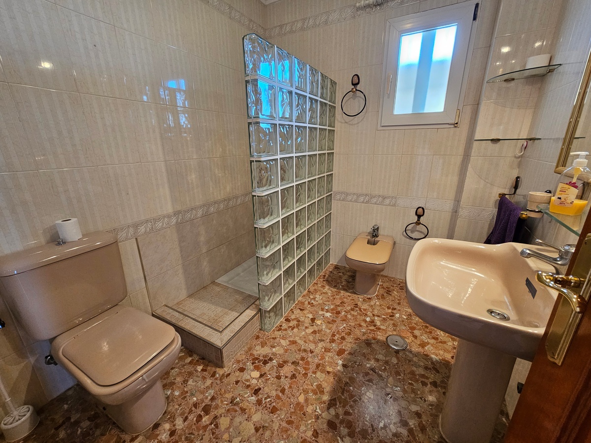 5 Bed, 3 Bath, HouseFor Sale, Mar De Cristal, Murcia