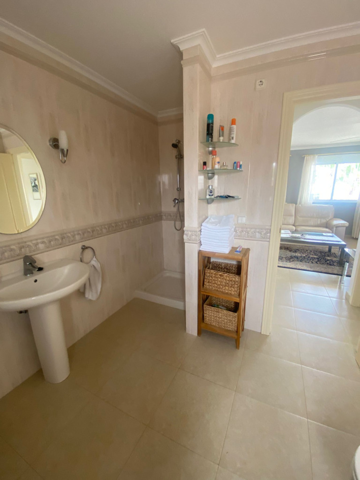 3 Bed, 2 Bath, HouseFor Sale, Algorfa, Alicante