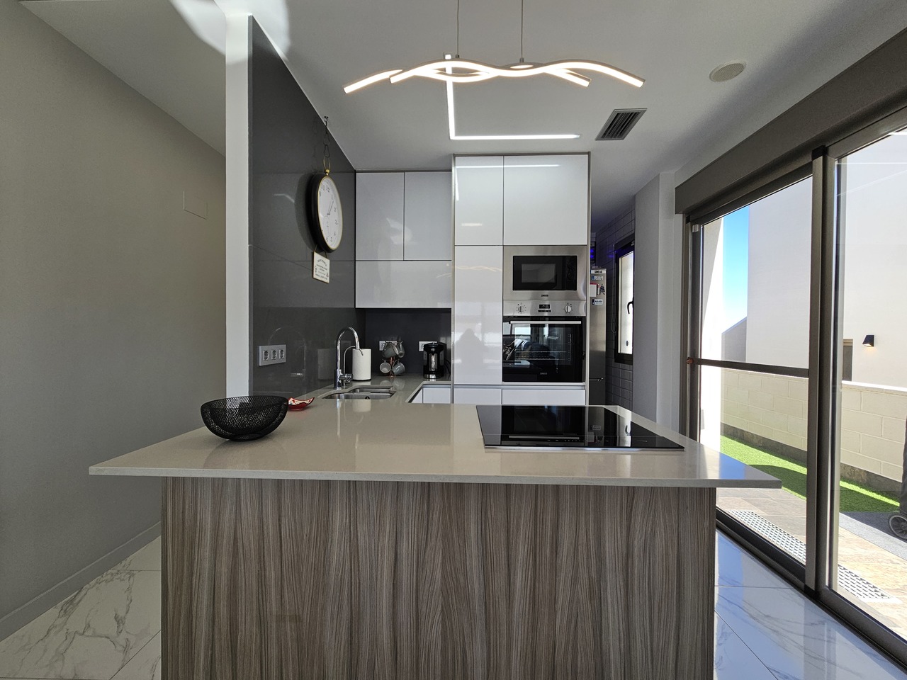 4 Bed, 4 Bath, HouseFor Sale, Villamartin, Alicante