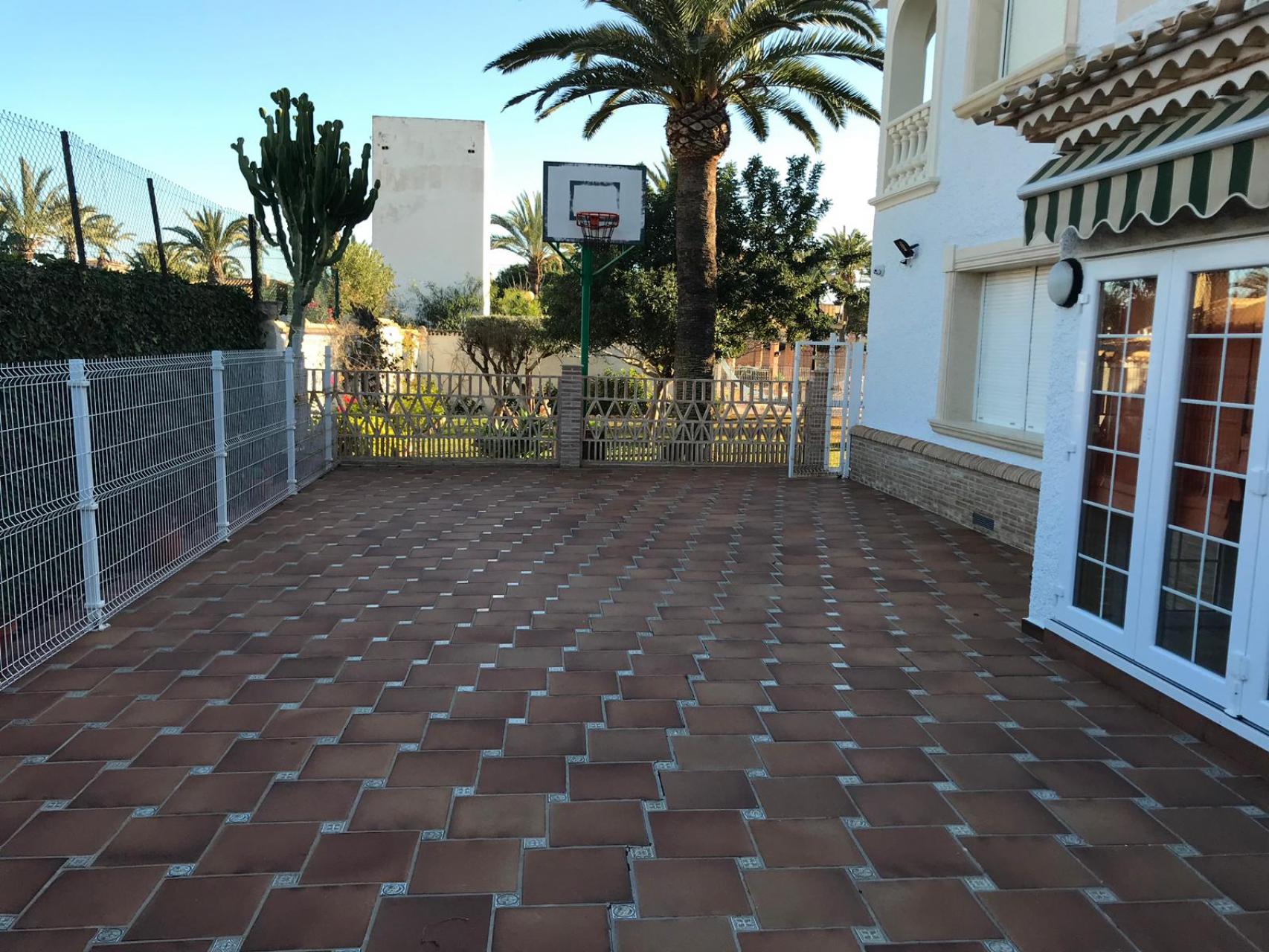 6 Bed, 3 Bath, HouseFor Sale, Orihuela Costa, Alicante