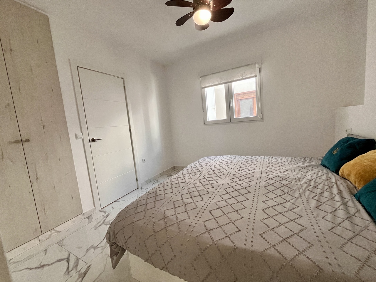 1 Bed, 1 Bath, ApartmentFor Sale, Villamartin, Alicante