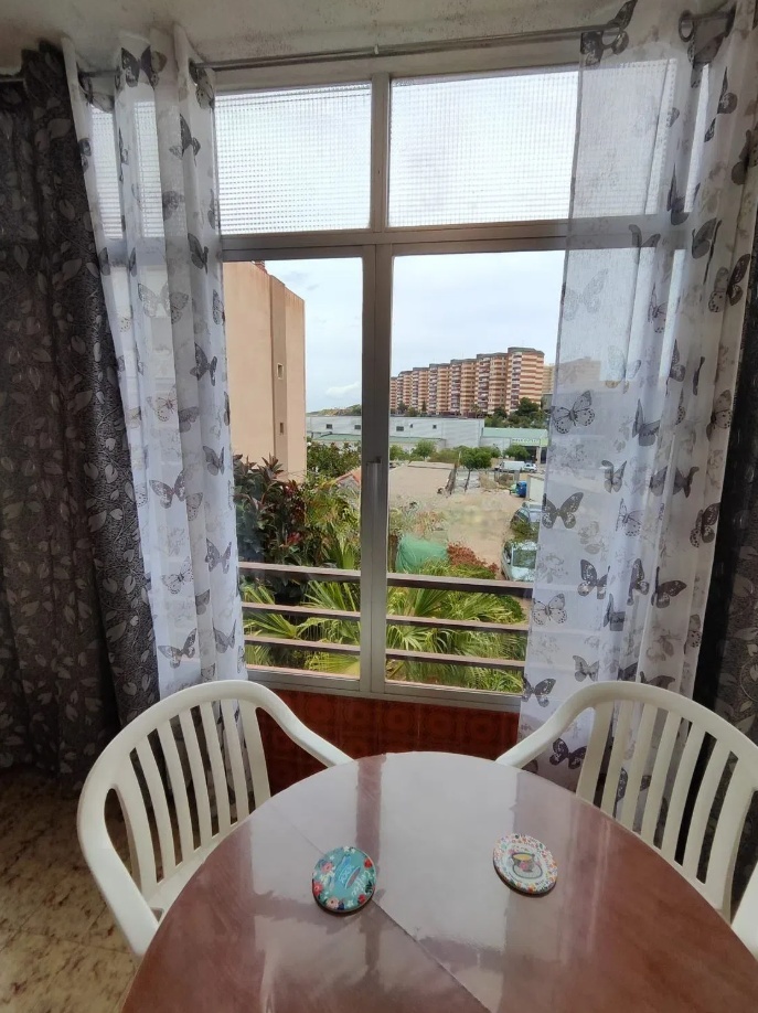 3 Bed, 1 Bath, ApartmentFor Sale, La Romana, Alicante