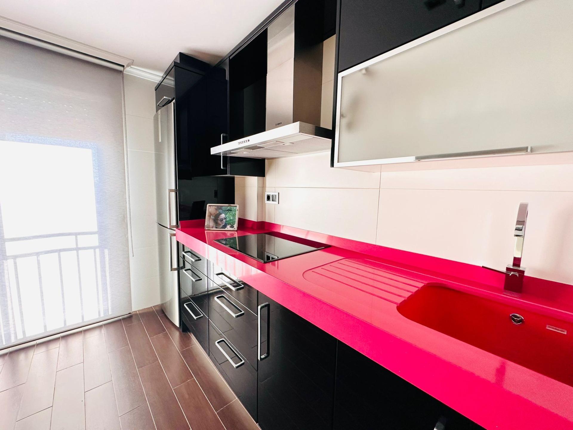 3 Bed, 2 Bath, ApartmentFor Sale, Torrevieja, Alicante