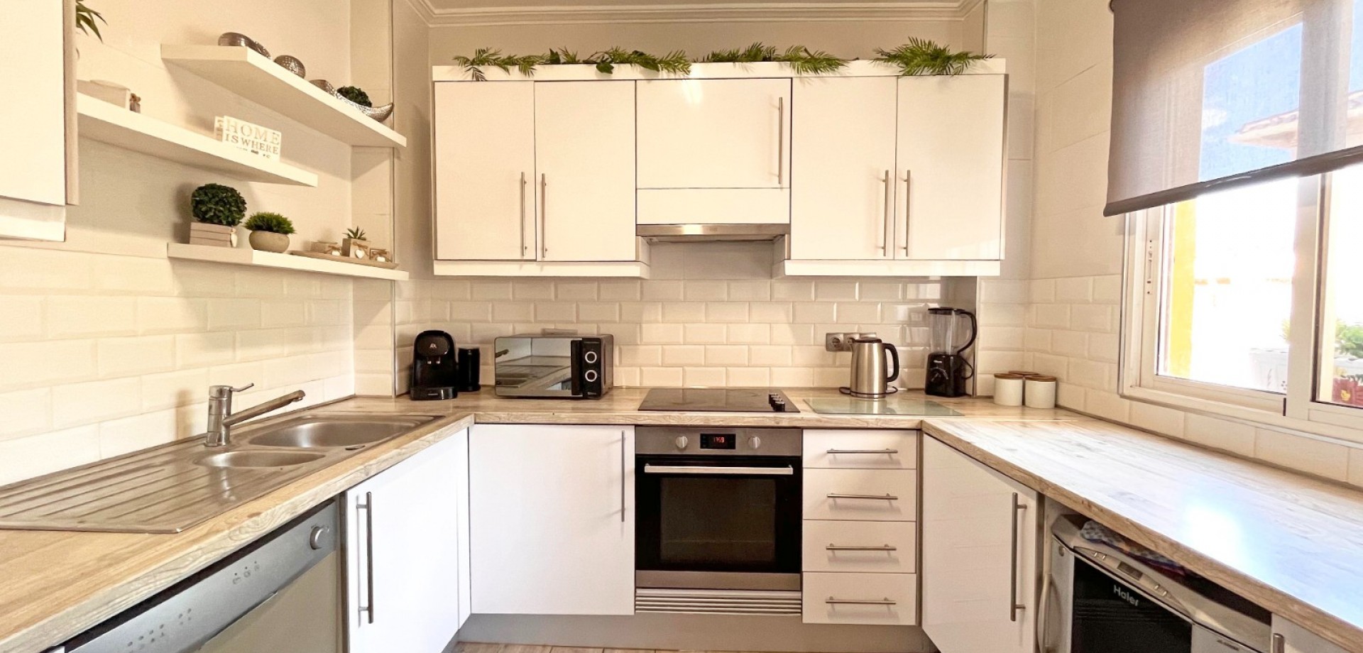 4 Bed, 3 Bath, HouseFor Sale, Orihuela Costa, Alicante