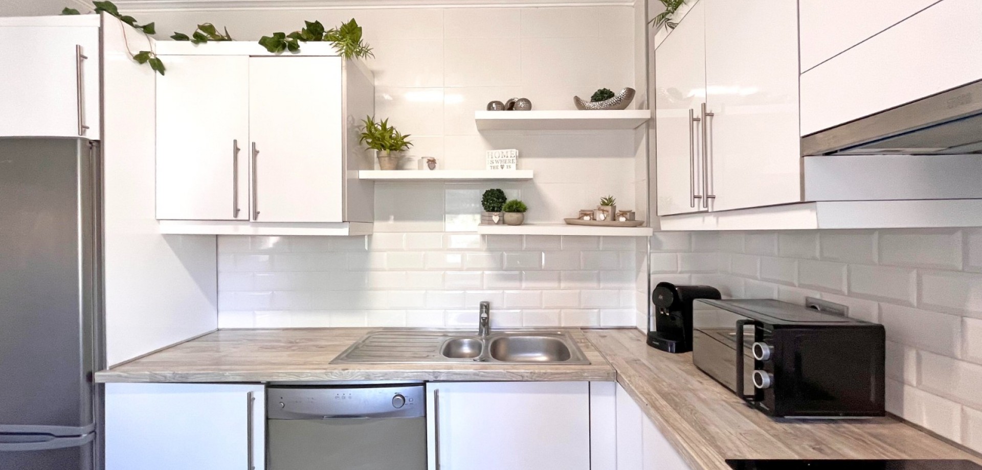 4 Bed, 3 Bath, HouseFor Sale, Orihuela Costa, Alicante