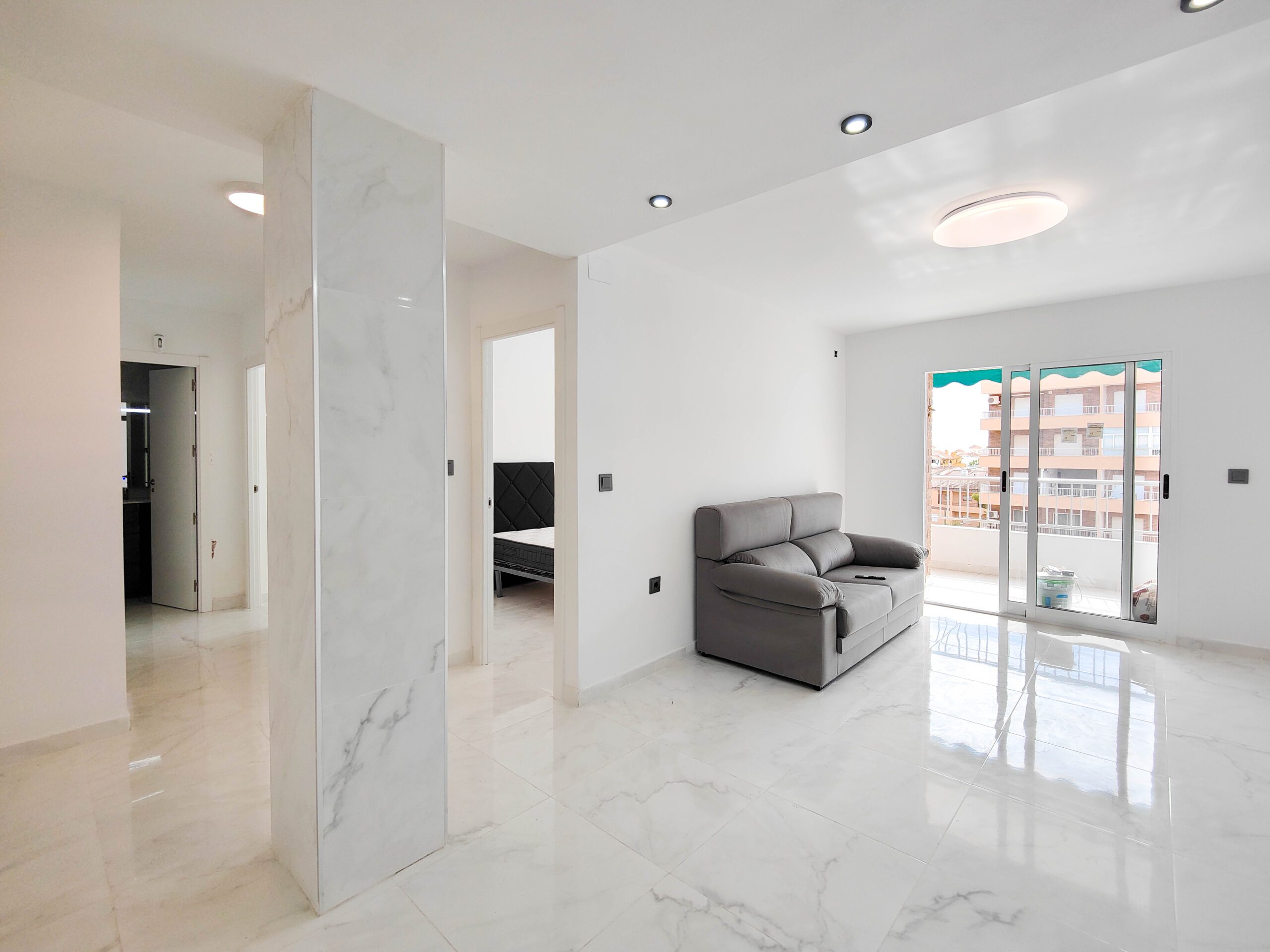 2 Bed, 2 Bath, ApartmentFor Sale, Torrevieja, Alicante