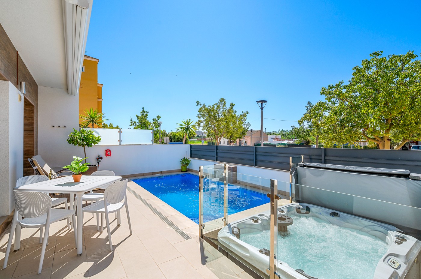 3 Bed, 2 Bath, HouseFor Sale, Formentera Del Segura, Alicante