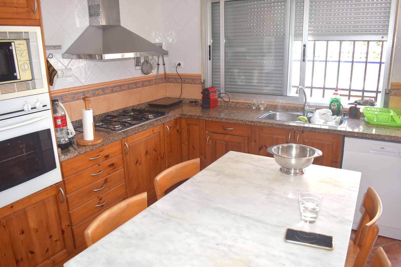 6 Bed, 3 Bath, HouseFor Sale, Guardamar Del Segura, Alicante