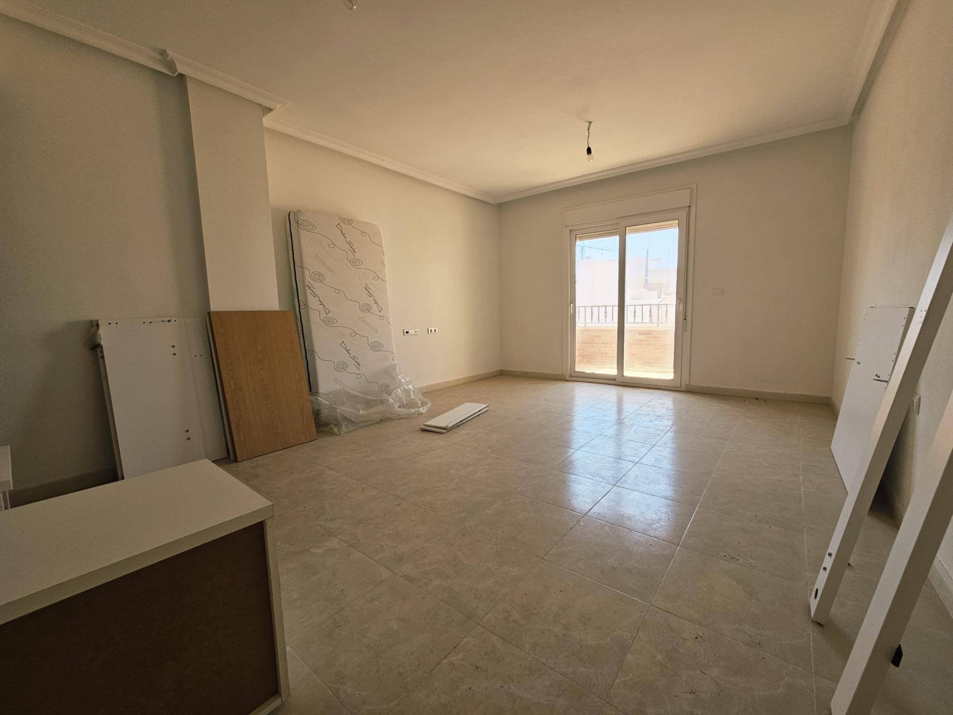 3 Bed, 2 Bath, ApartmentFor Sale, Torrevieja, Alicante