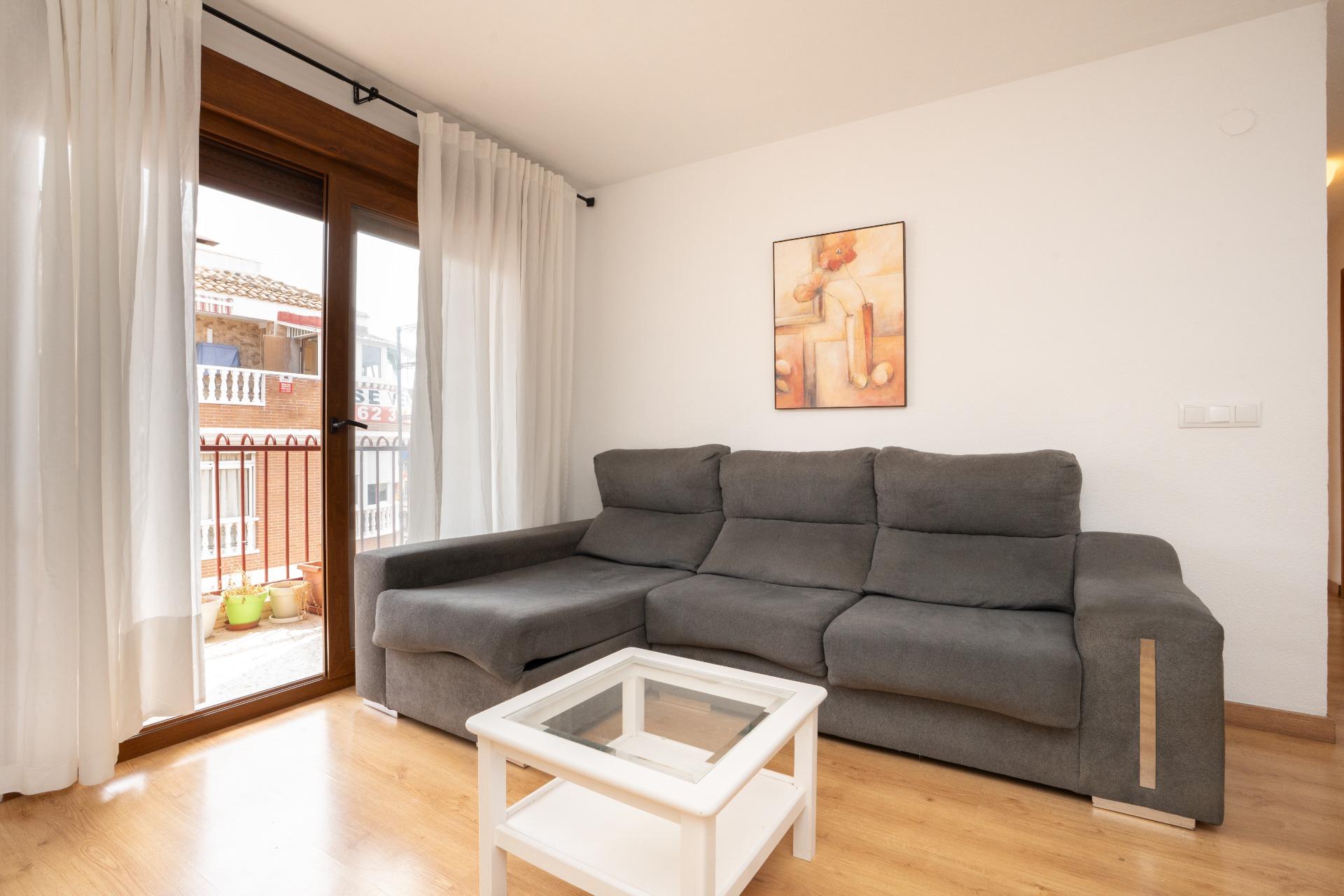 3 Bed, 1 Bath, ApartmentFor Sale, Torrevieja, Alicante
