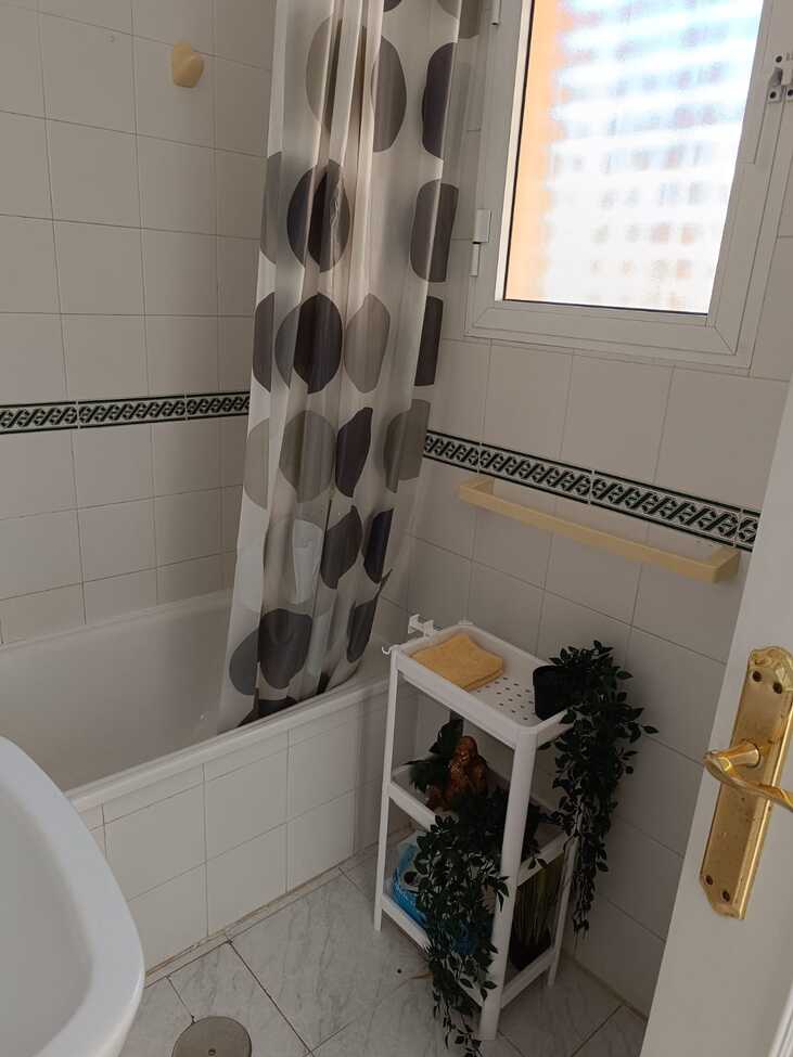 2 Bed, 1 Bath, ApartmentFor Sale, Torrevieja, Alicante