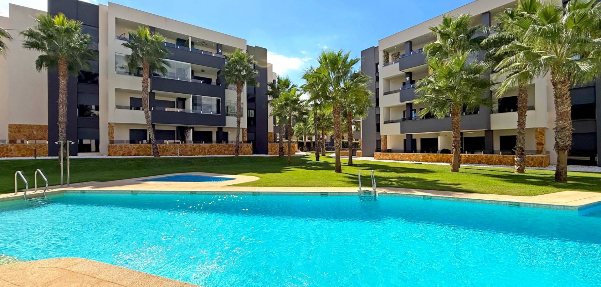 2 Bed, 2 Bath, ApartmentFor Sale, Orihuela Costa, Alicante