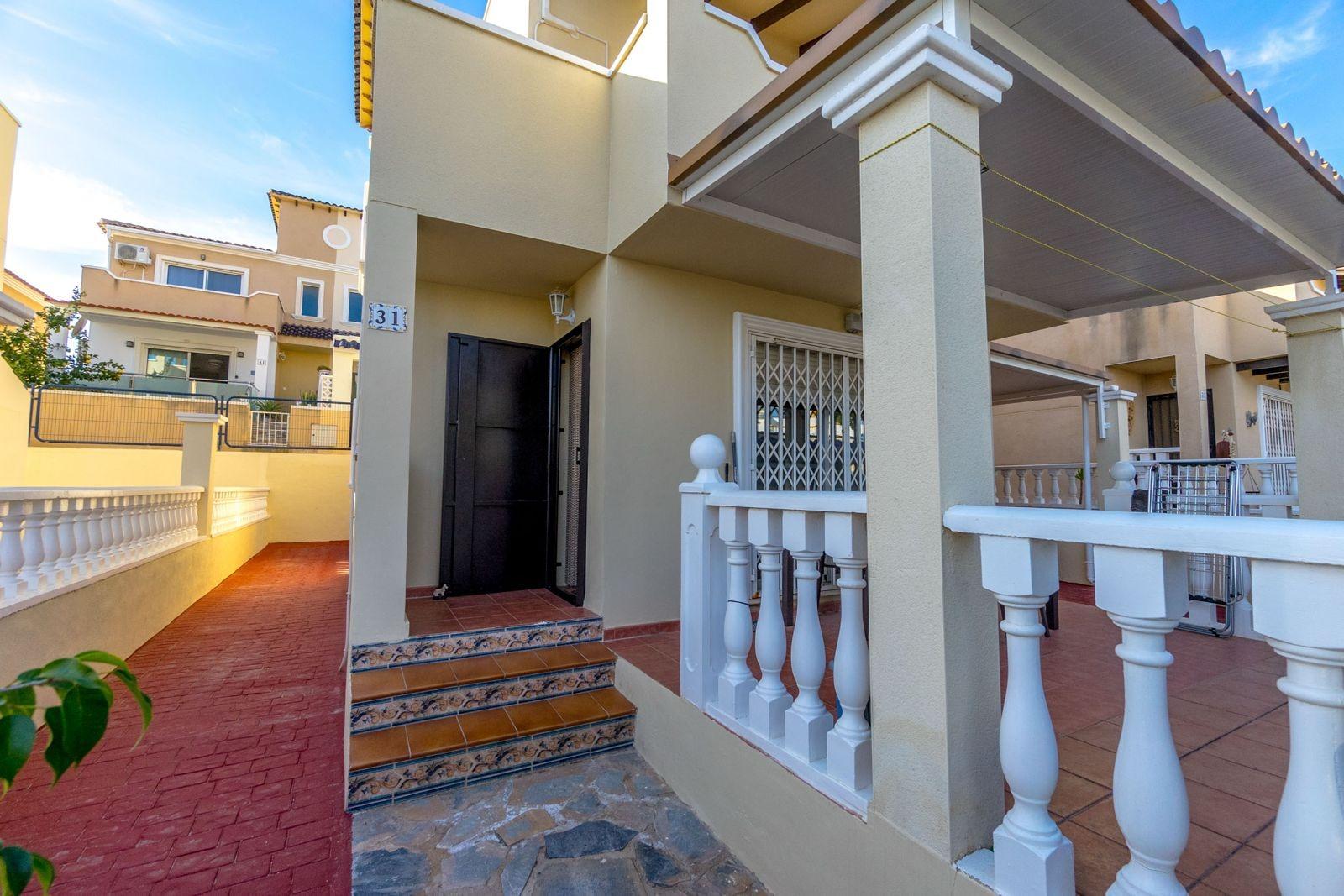 3 Bed, 2 Bath, HouseFor Sale, San Miguel de Salinas, Alicante