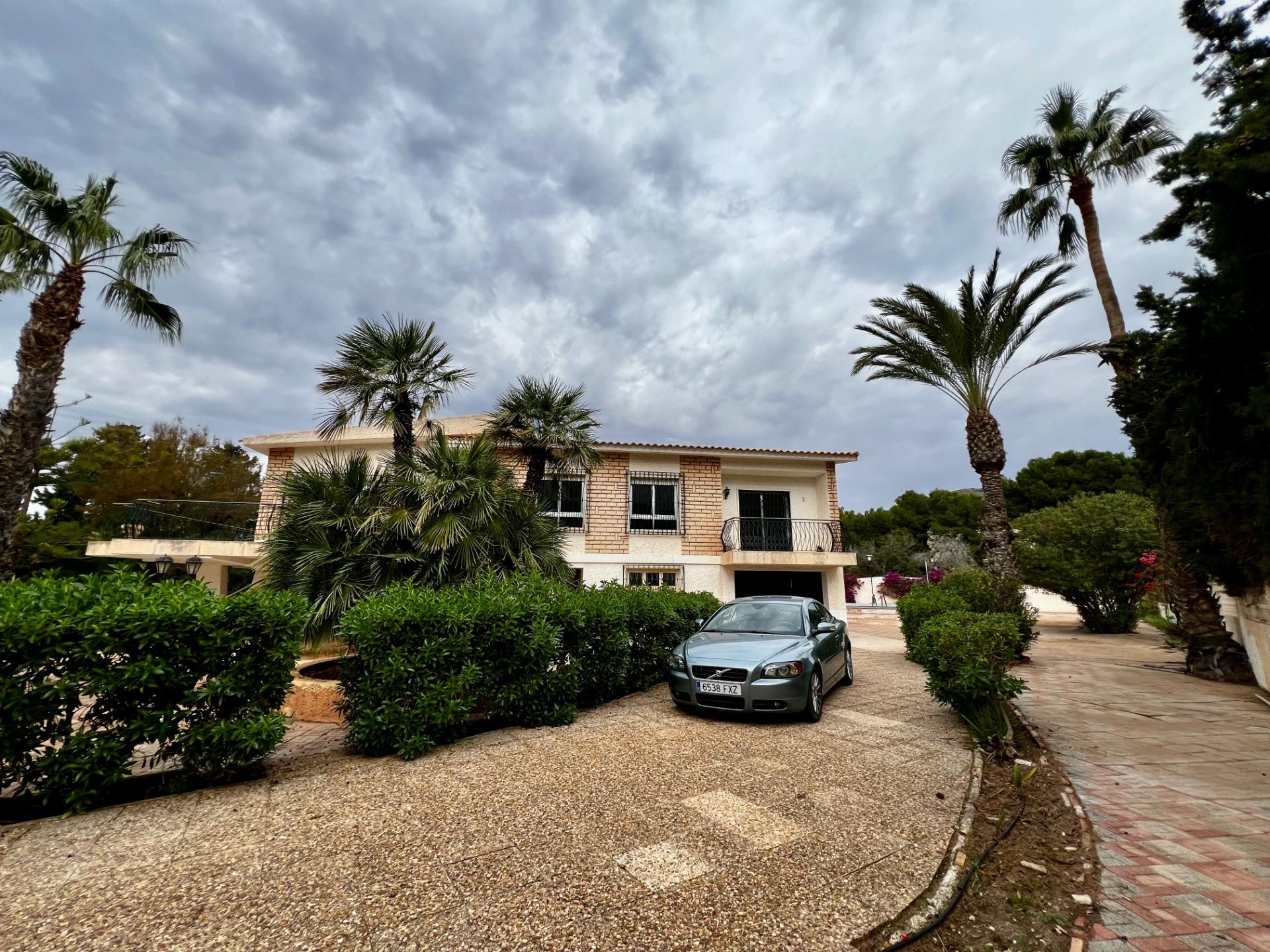 3 Bed, 2 Bath, HouseFor Sale, Cartagena, Murcia