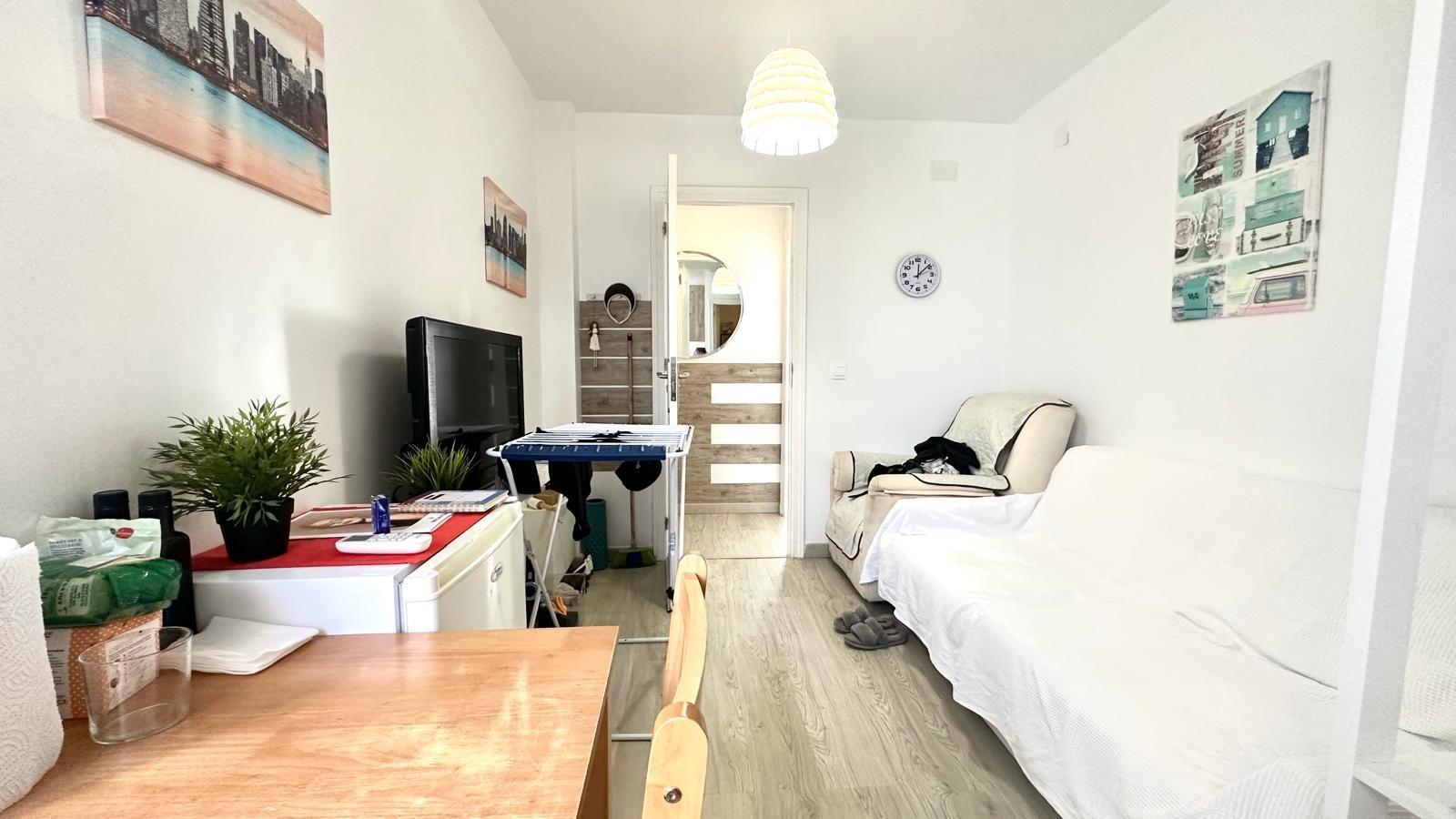 2 Bed, 2 Bath, ApartmentFor Sale, Torrevieja, Alicante