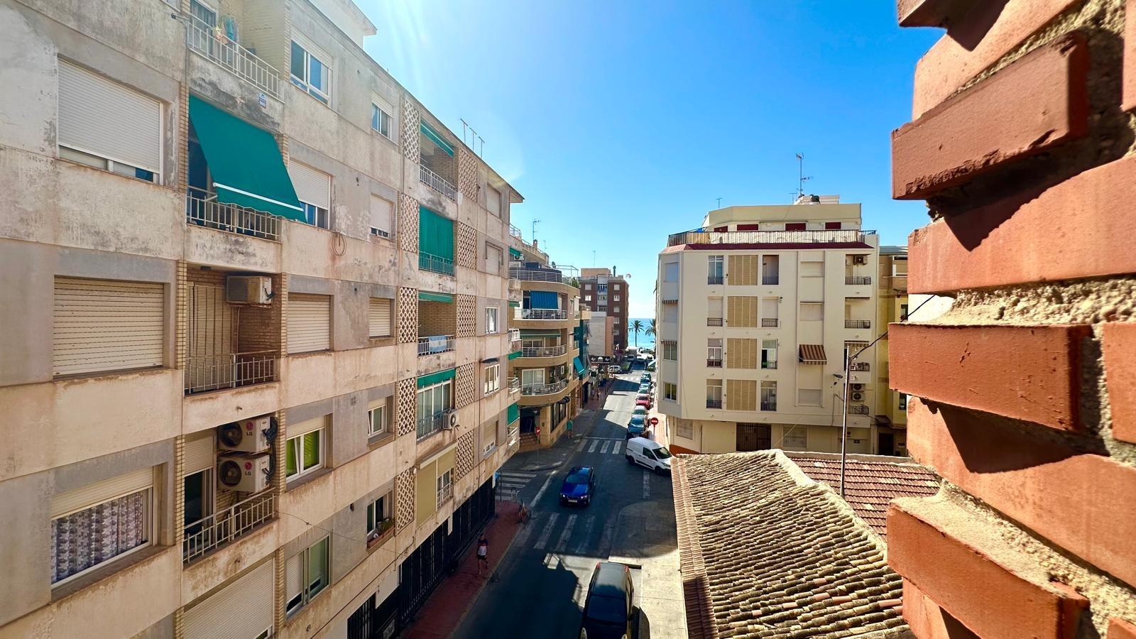 2 Bed, 2 Bath, ApartmentFor Sale, Torrevieja, Alicante