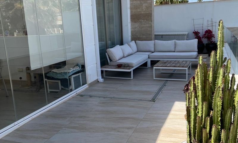 4 Bed, 3 Bath, HouseFor Sale, Orihuela Costa, Alicante