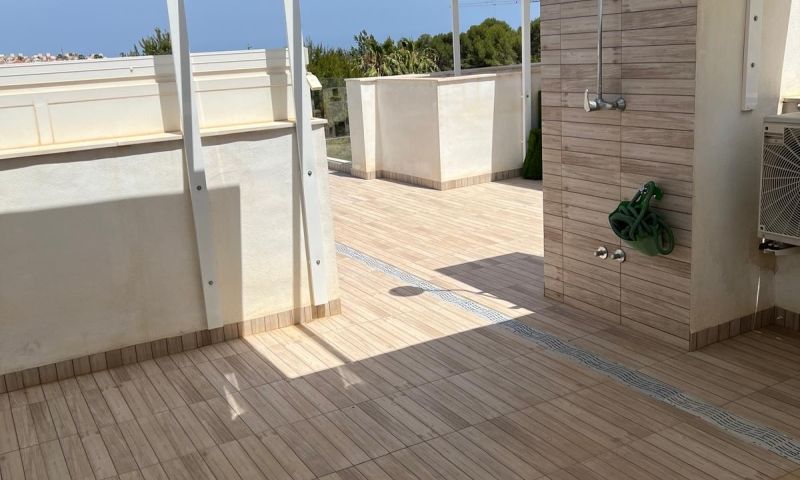 4 Bed, 3 Bath, HouseFor Sale, Orihuela Costa, Alicante