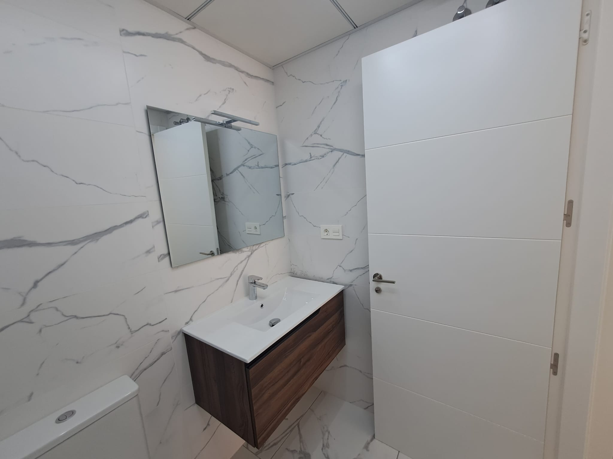 3 Bed, 2 Bath, ApartmentFor Sale, Torrevieja, Alicante