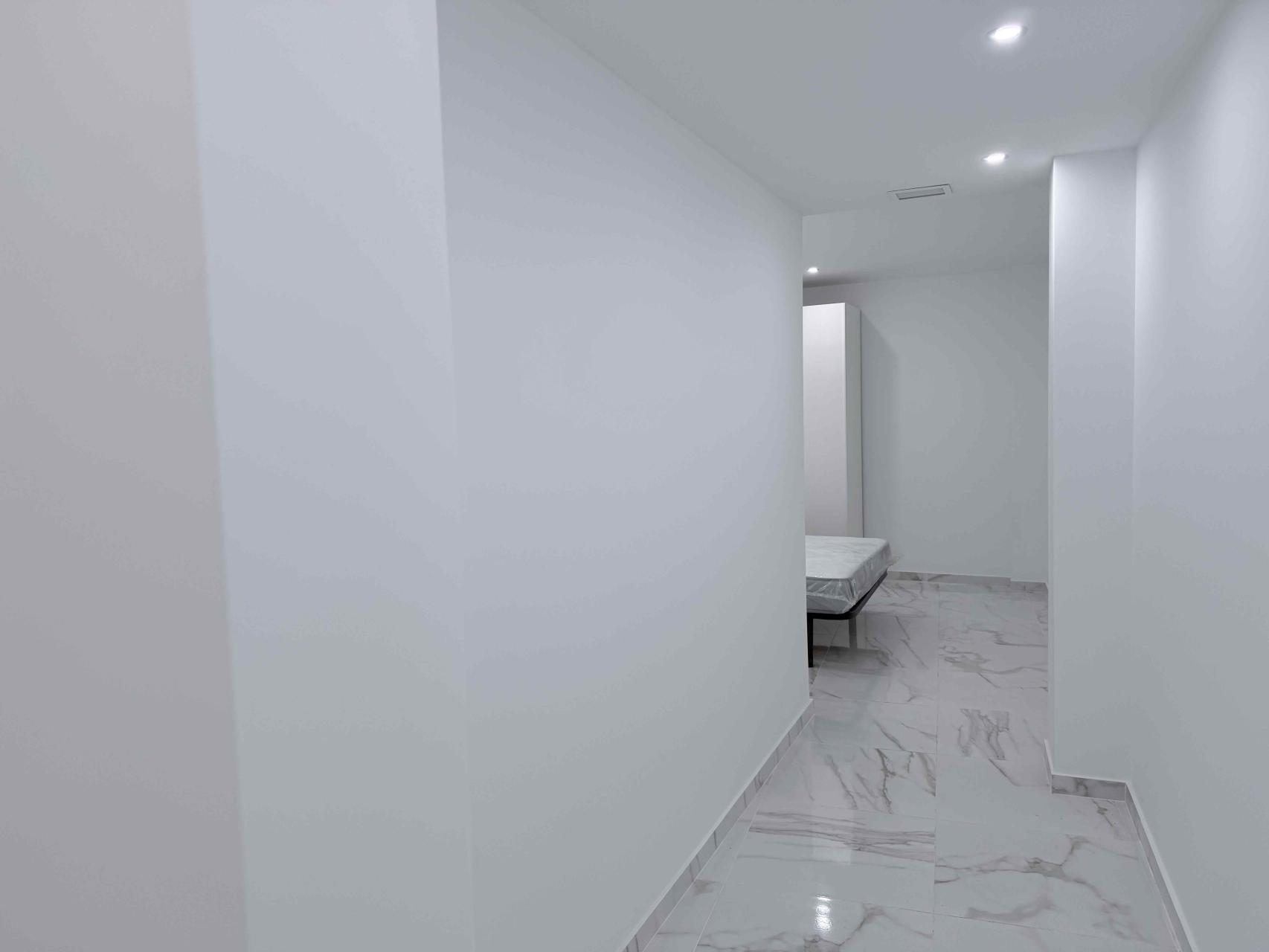 2 Bed, 1 Bath, ApartmentFor Sale, Torrevieja, Alicante