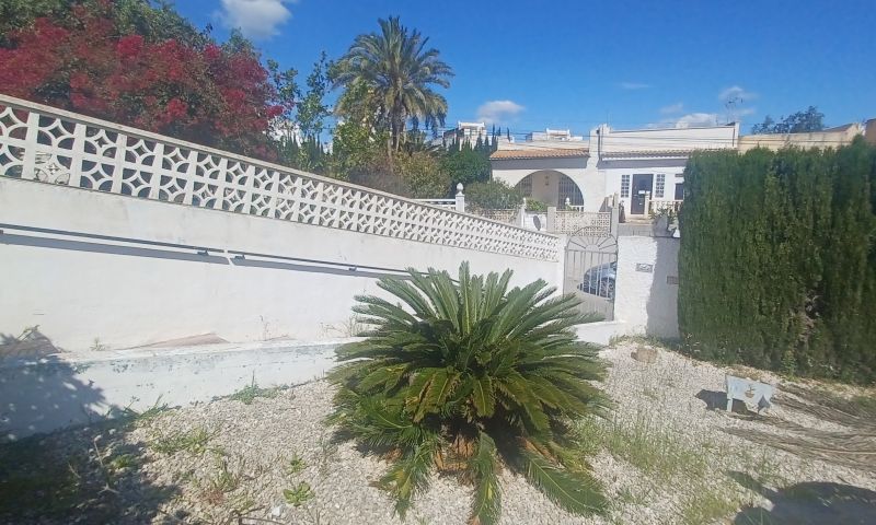 2 Bed, 1 Bath, HouseFor Sale, Torrevieja, Alicante