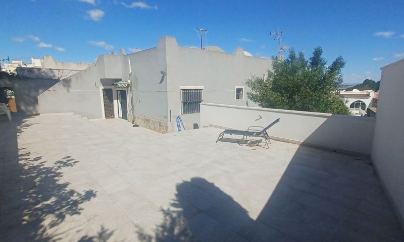 2 Bed, 1 Bath, HouseFor Sale, Torrevieja, Alicante