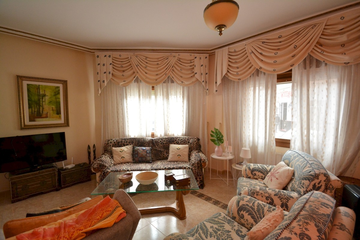 8 Bed, 4 Bath, HouseFor Sale, Guardamar Del Segura, Alicante