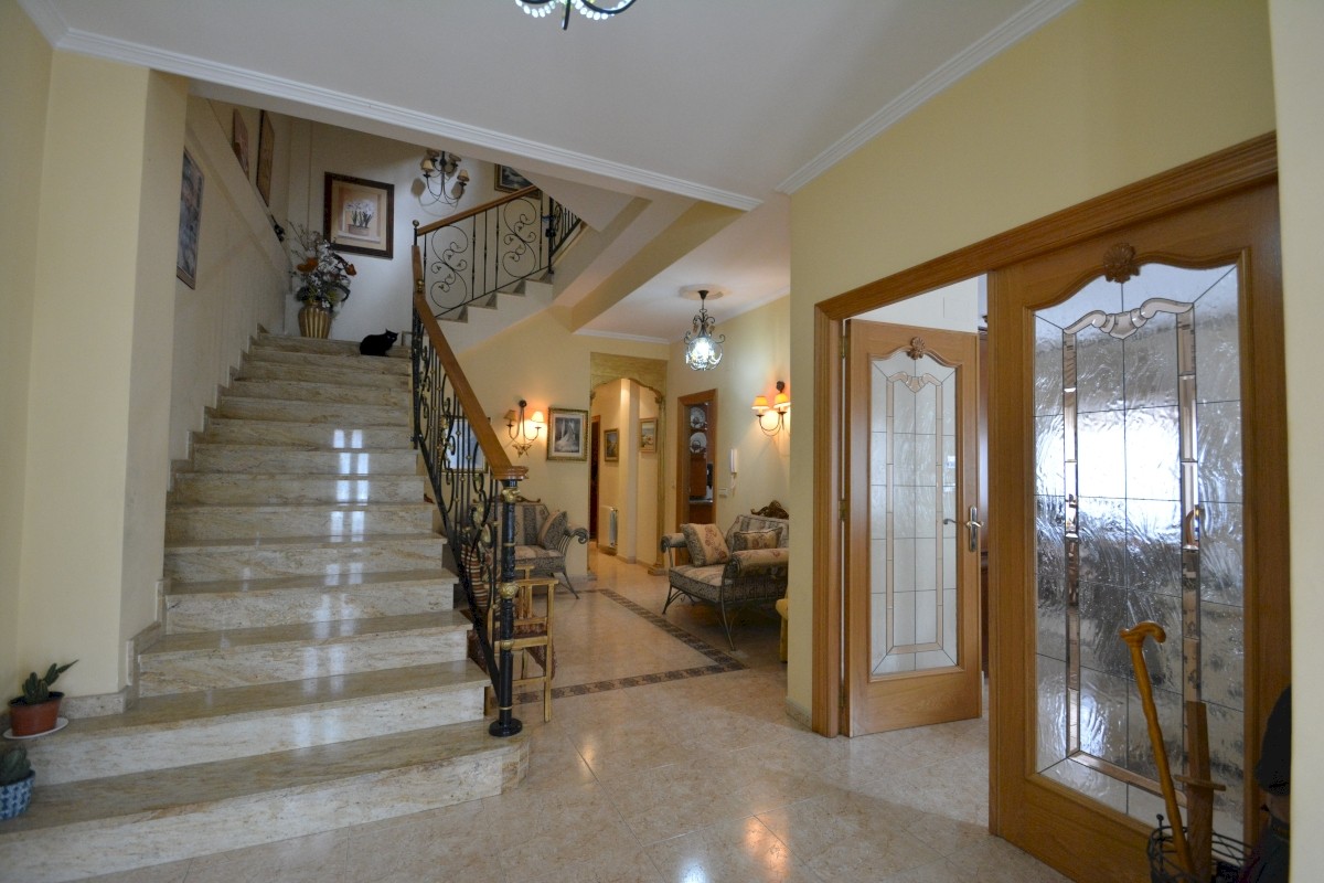 8 Bed, 4 Bath, HouseFor Sale, Guardamar Del Segura, Alicante