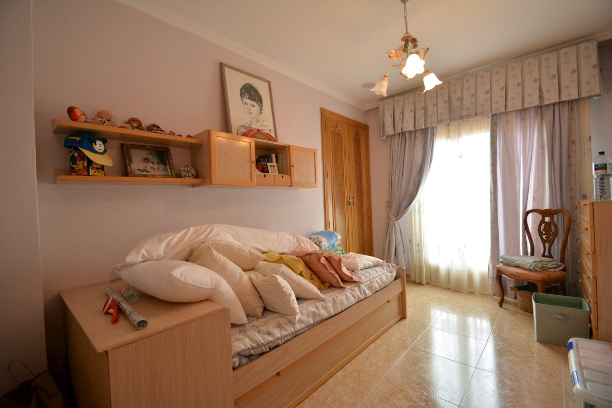 8 Bed, 4 Bath, HouseFor Sale, Guardamar Del Segura, Alicante