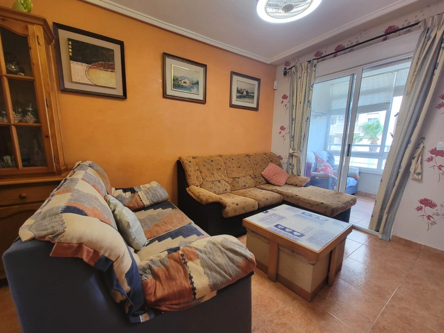2 Bed, 1 Bath, ApartmentFor Sale, Torrevieja, Alicante