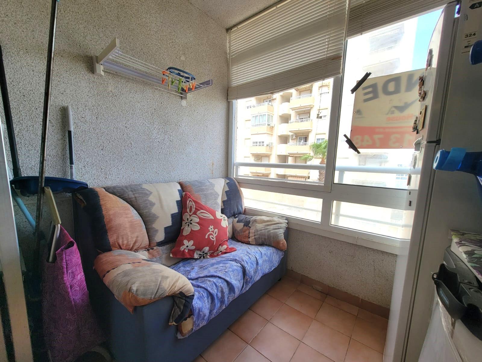 2 Bed, 1 Bath, ApartmentFor Sale, Torrevieja, Alicante
