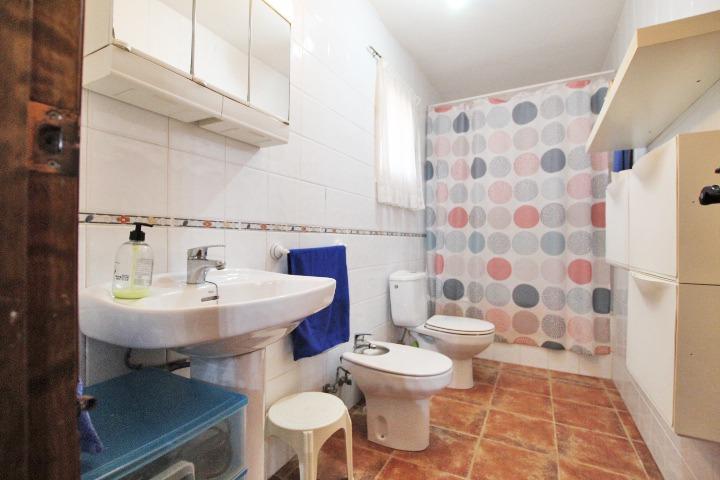 5 Bed, 2 Bath, HouseFor Sale, Almoradi, Alicante