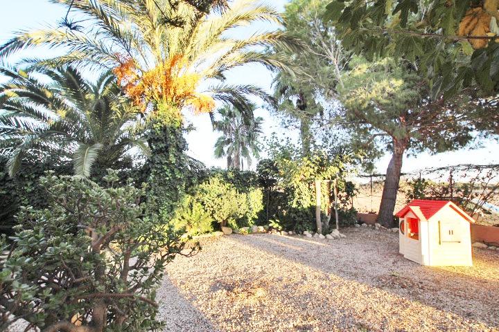 5 Bed, 2 Bath, HouseFor Sale, Almoradi, Alicante